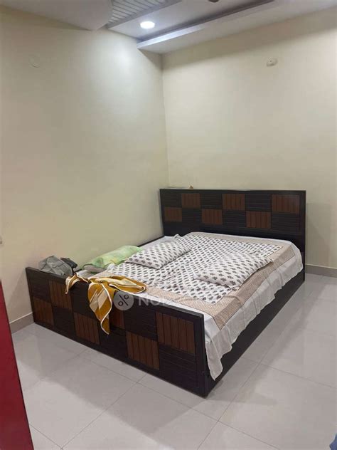 Rami Reddy Gnr Harmony Upperpally - Without Brokerage Semi-furnished 2 ...