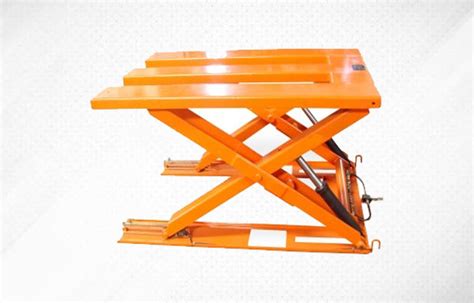 Floor Mounted Scissor Lifts | Root Machinery LLP