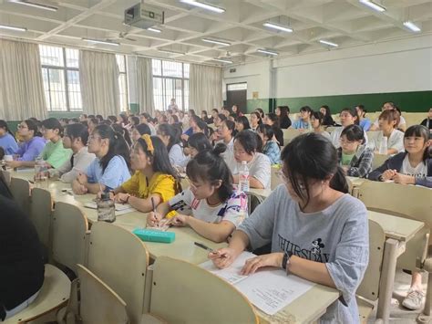 外国语学院进行菏泽学院第三届女大学生旗袍秀大赛初选-菏泽学院外国语学院