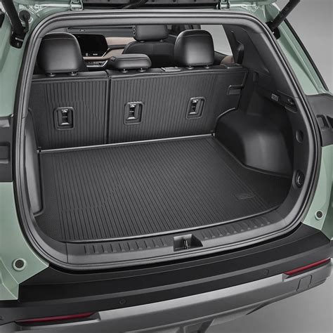 26406354 | Equinox | Cargo Area Floor Liner | Black | Integrated | All ...