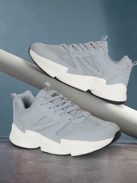 Hrx By Hrithik Roshan Sports Shoes - Buy Hrx By Hrithik Roshan Sports ...