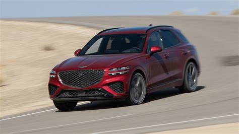 2022 Genesis GV70 vs. GV80: Specs and Features Compared