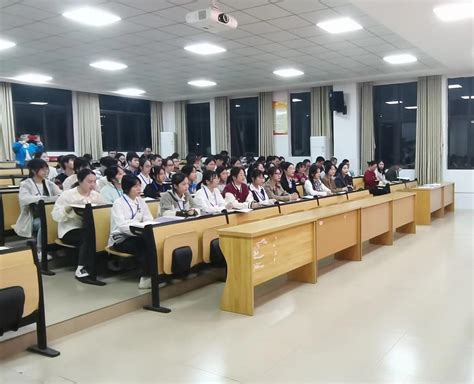 学院在河南省高等学校师范类专业毕业生教学技能比赛中获佳绩