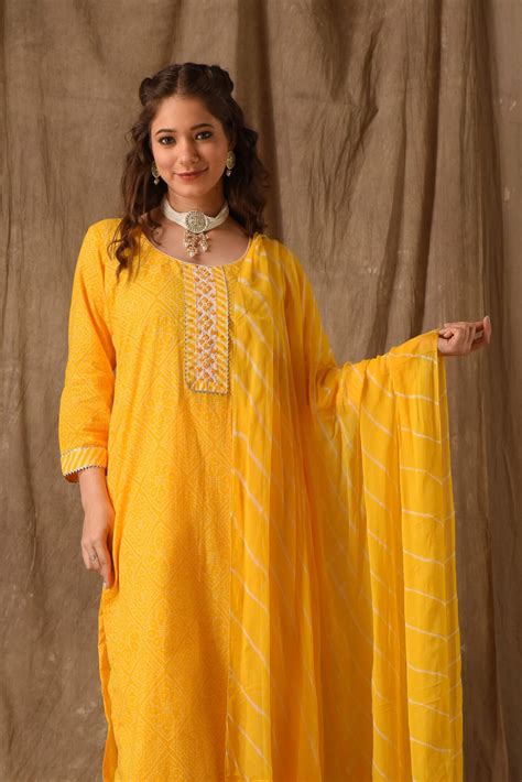 Yellow Bandhani Suit Set – DIMPLE DESIGN STUDIO