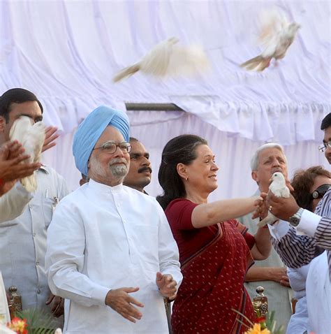 Manmohan Singh with Sonia Gandhi | Page 12 | The Times of India