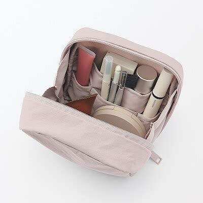 Wrinkled nylon Wide-opening square pouch Pink Approx. 14*16*6 cm | MUJI