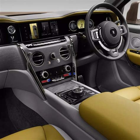 Rolls Royce Cullinan Series II Launched In India Priced Over 10 Crore ...