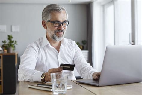 What Does It Mean When Revolving Utilization on Revolving Credit Is Too High? | LiveWell