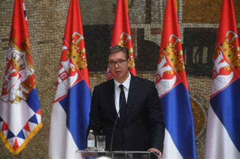 Vucic: Foreigners Eyeing Paracin Glass Factory | Beta Briefing