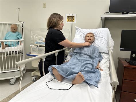 Pediatric Nursing Simulation Lab Hal 的图像结果