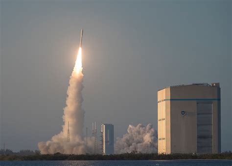Senate authorizers approve Space Force but switch up its organizational ...