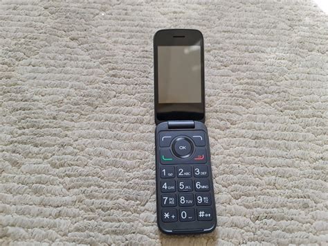 Alcatel MyFlip 2 - A406DL - Black (TracFone) 4G LTE GSM Prepaid Flip ...