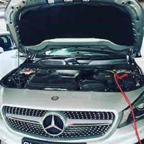 فحص كمبيوتر مرسيدس متنقل ممتاز أمام المنزل خدمة 24 ساعة في الكويت