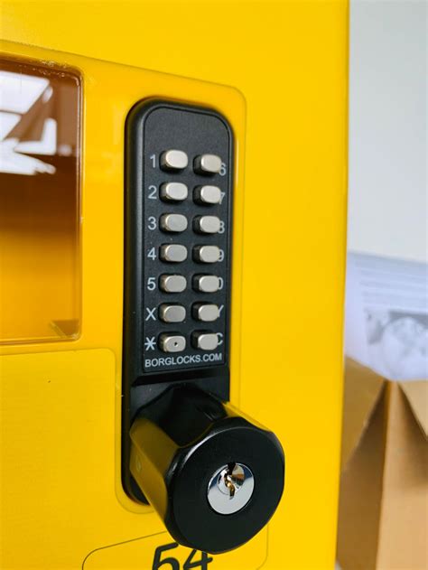 Defib Signage 的图像结果