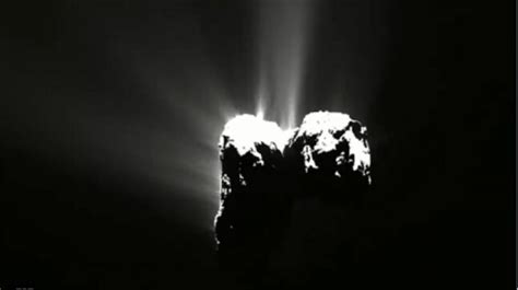 In a first, scientists discover comet having own northern lights ...