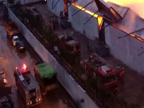 Fire engulfs godown of biscuit factory in Andhra Pradesh
