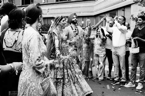 The bride wore a 30-foot train to marry in an ancient basilica at this ...