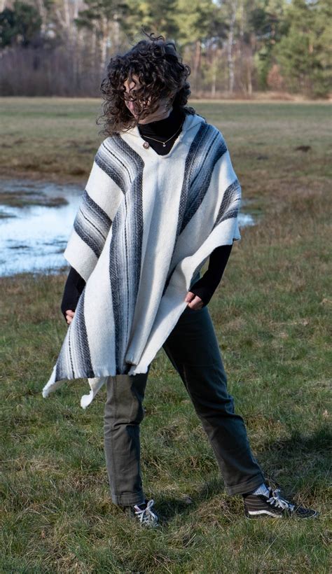 Poncho Elena Gray Wool Poncho Hooded Poncho Peruvian Poncho Alpaca Poncho Poncho for Women Mens ...