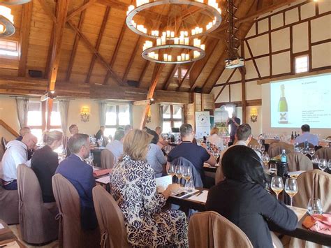 D.O. Cava brilla ante la Unión Alemana de Sommeliers en Weimar | D.O. Cava