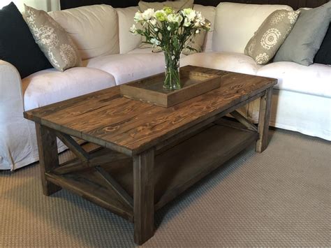Rustic farmhouse living room coffee tables | Coffee table decor rustic ...