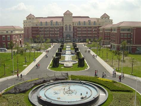上海旅游高等专科学校在哪怎么样？排名第几？优势专业有哪些？