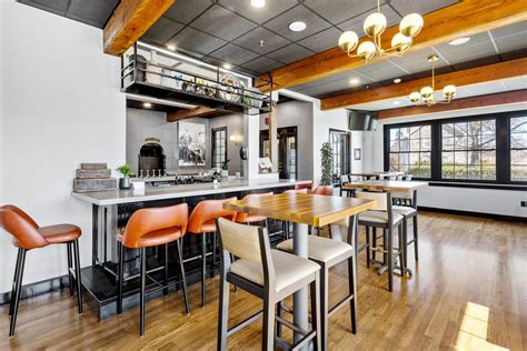 Ballast Kitchen & Bar - Common Market Restaurants - Quincy, MA