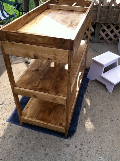 Homemade Changing Table 的图像结果