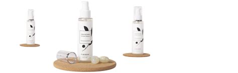 Carmesi All-Natural Intimate Wash for Women | With Anti-Bacterial ...