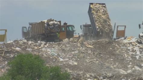 Mayor Lucas to propose bill banning landfill approvals within Kansas City