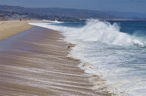 Heavy Surf, High Tide Conditions Predicted this Week in Newport Beach ...
