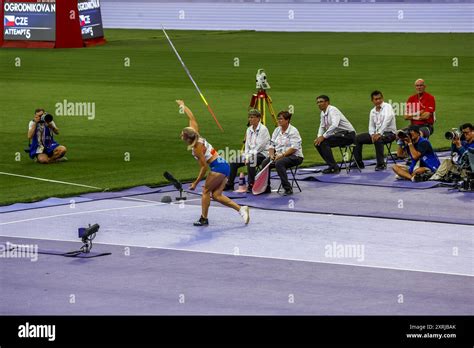 Girls Javelin Throw 的图像结果