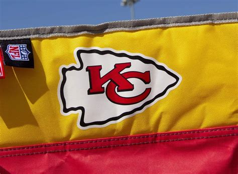 Buy NFL 3-Piece Tailgate Kit (All Team Options) Online at Lowest Price ...