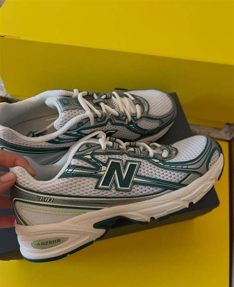 First Copy New Balance 740 Trainers White Marsh Green