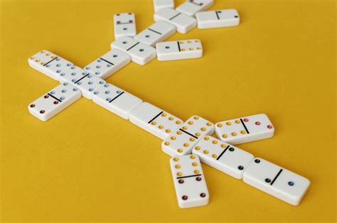 Rules to play chicken foot dominoes – Artofit