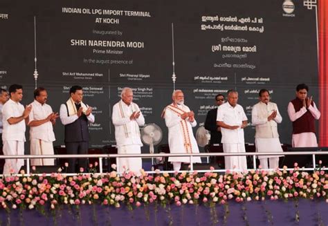PM dedicates to nation infrastructure projects worth more than Rs ...