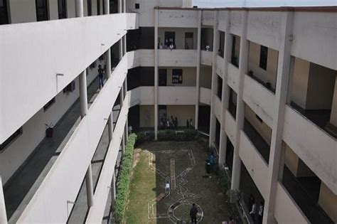 The Oxford College of Engineering (TOCE Bangalore) College Details ...