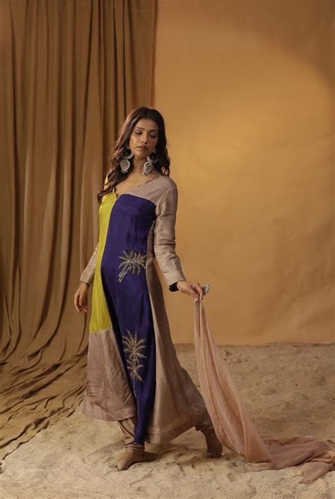 Best offer shop now under 20k | Arpita & Sulakshana – arpitasulakshana