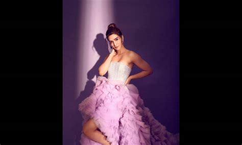 Kriti Sanon is glad of being seen as a star-actor