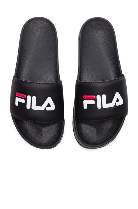 fila sandals for men