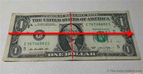 Dollar Bill Origami Bat Tutorial 的图像结果