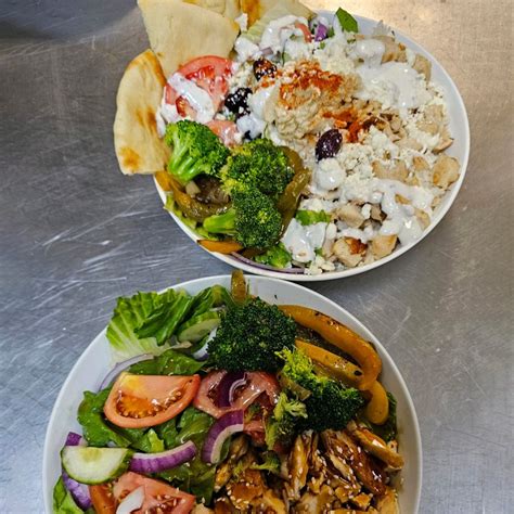 Grand Lake Dining Experience Gallery - Wild Bear Tavern