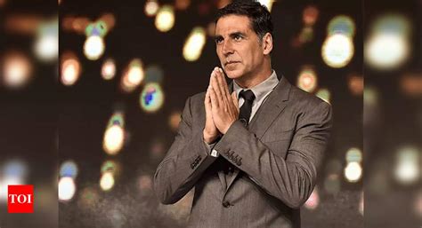Pulwama terror attack: Akshay Kumar donates Rs 5 core to families of ...