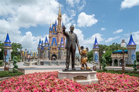 Magic Kingdom reaches capacity for key dates in early April at Walt ...