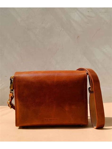 Tan box bag | Buy leather box bag online | Kalpané