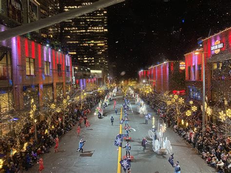 Snowflake Lane in Bellevue Washington : r/christmas