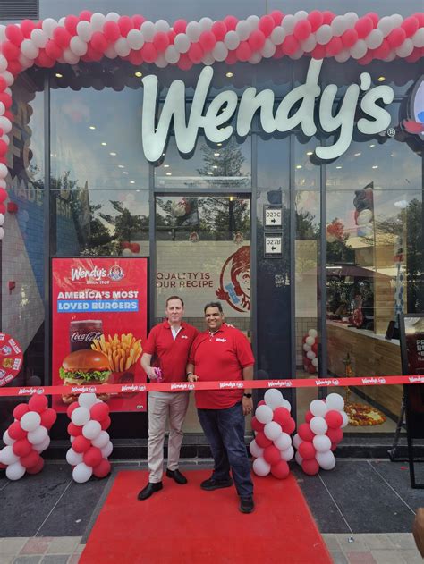 200th Wendy's Restaurant in India at Elan Miracle Mall, New Delhi ...