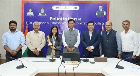 Press Release:Press Information Bureau