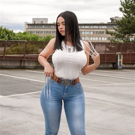 Leila Santese – Biography, Wiki, Age, Career, Height, Weight, Husband, Net Worth, Social Media ...