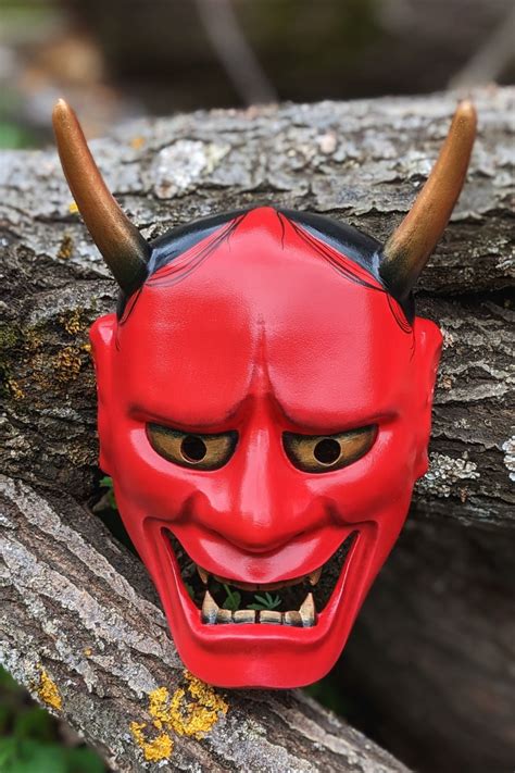 Hannya. On the one hand, it means a vengeful, jealous and angry girl ...