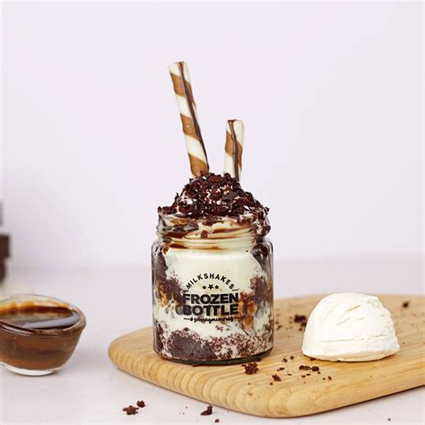 Brownie Overdose Stone Dessert Jar|100%Eggless – Frozen Bottle